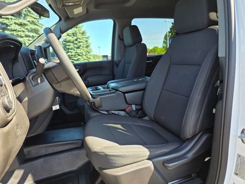 Used 2022 Chevrolet Silverado 2500 W/T w/ WT Convenience Package AWD/4WD image 13