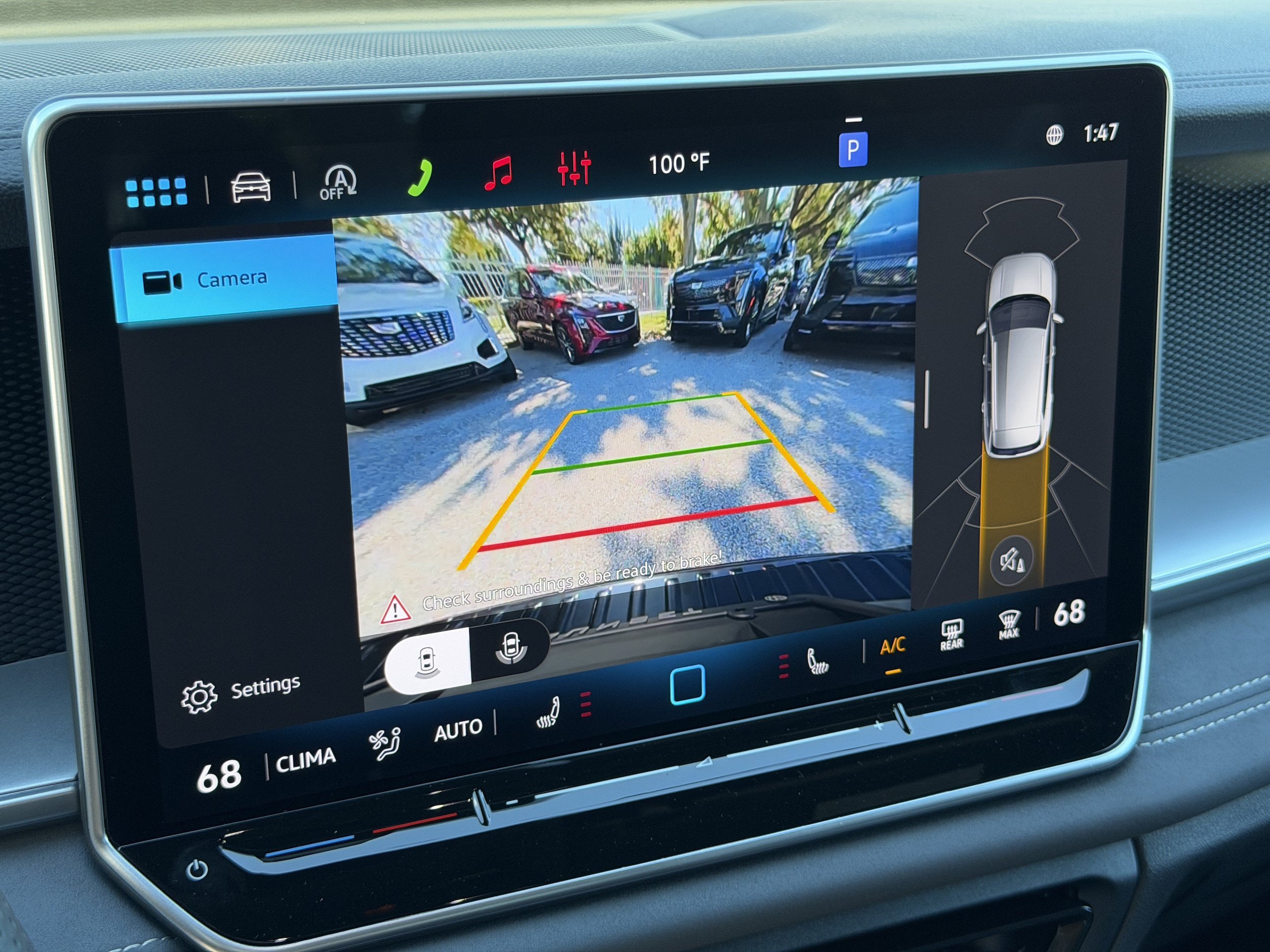 New 2026 Volkswagen Tiguan SE R-Line FWD image 26