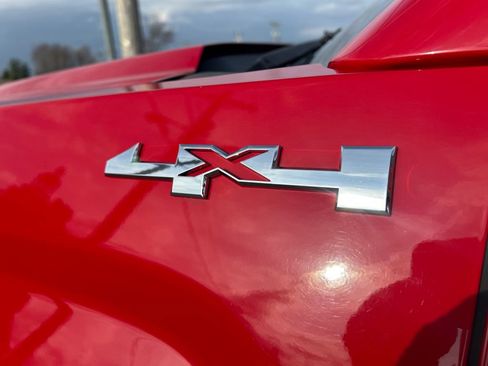 Used 2014 GMC Sierra 1500 SLT w/ SLT Crew Cab Value Package image 11