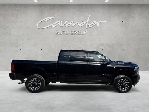 Used 2025 RAM 2500 Limited image 17