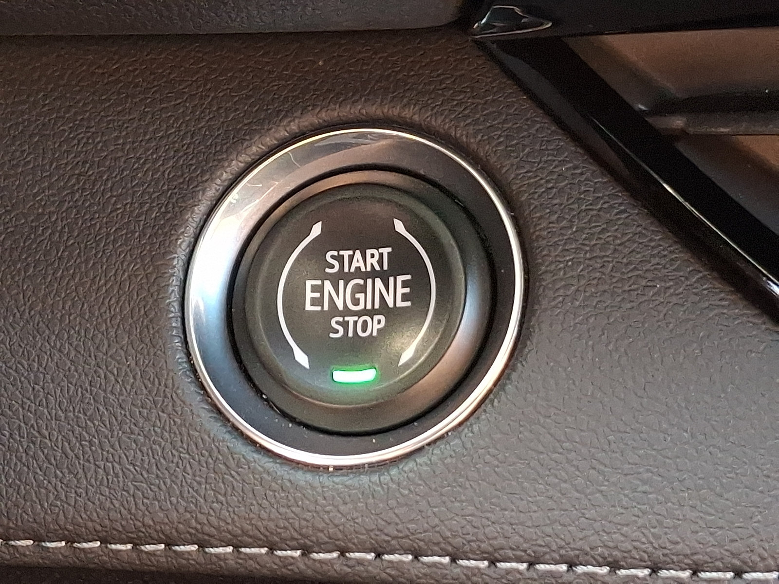 Used 2026 Buick Enclave Preferred AWD/4WD image 26