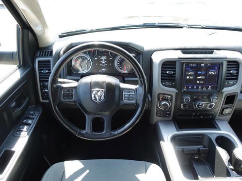 Used 2021 RAM 1500 Express w/ Wheel & Sound Group image 37