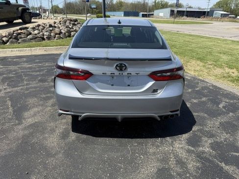 Used 2022 Toyota Camry SE AWD/4WD image 6