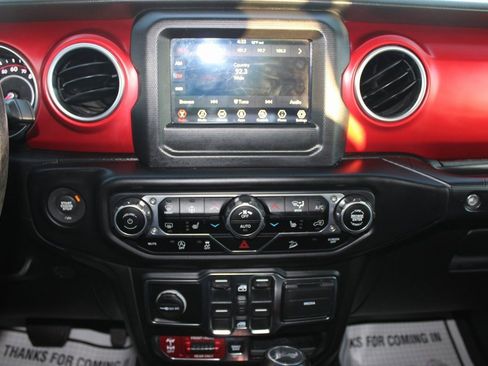 Used 2020 Jeep Wrangler Unlimited Rubicon w/ LED Lighting Group image 16