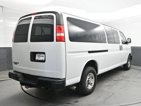Used 2024 Chevrolet Express 3500 LS RWD image 6