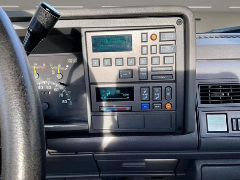 Used 1992 GMC Sierra 1500 4x4 Regular Cab image 11