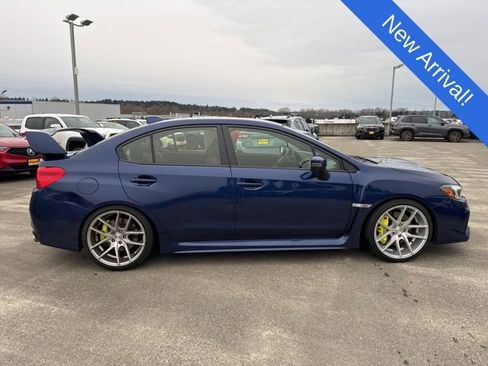 Used 2018 Subaru WRX STI image 8