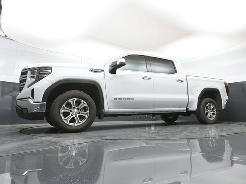 Used 2024 GMC Sierra 1500 SLT RWD image 51