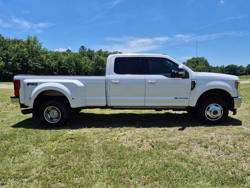 Used 2017 Ford F350 Lariat w/ Lariat Ultimate Package image 10