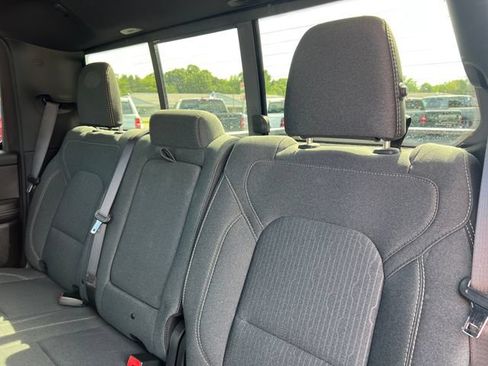 Used 2020 RAM 1500 Big Horn AWD/4WD image 5