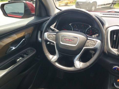 Used 2019 GMC Terrain SLE w/ Driver Convenience Package FWD image 7