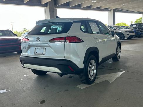 Used 2024 Toyota Corolla Cross L FWD image 5