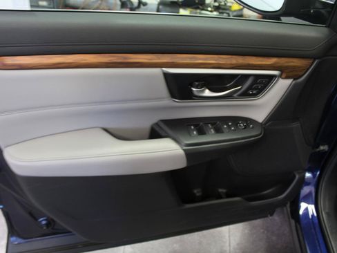 Used 2019 Honda CR-V EX-L image 19