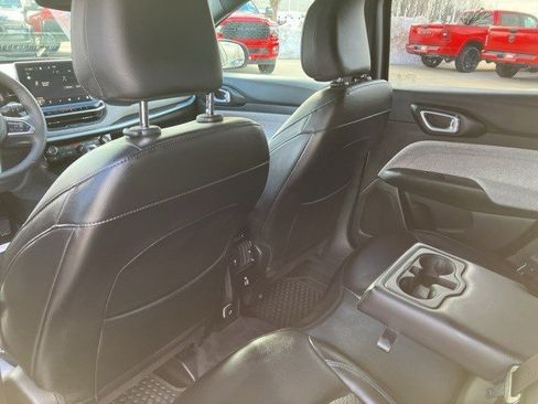 Certified 2023 Jeep Compass Latitude w/ Convenience Group image 21