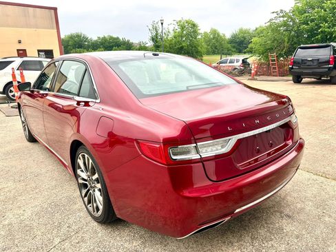 Used 2017 Lincoln Continental Select FWD image 4