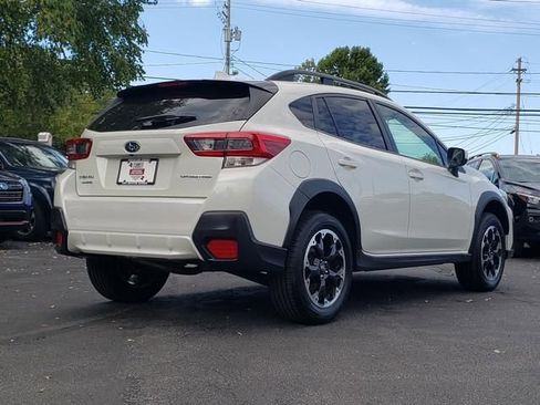 Certified 2023 Subaru Crosstrek 2.0i Premium image 3