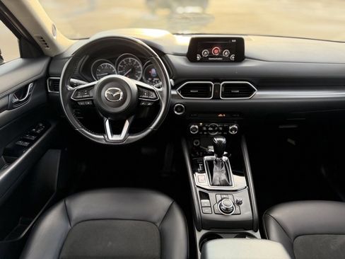 Used 2018 MAZDA CX-5 Touring w/ Preferred Equipment Package image 11