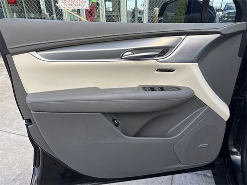 Certified 2024 Cadillac XT5 Premium Luxury image 10