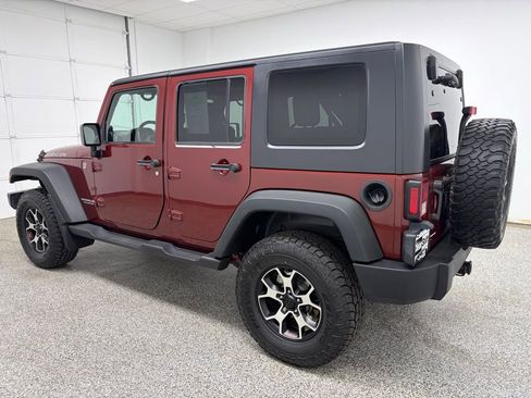 Used 2008 Jeep Wrangler Unlimited Rubicon w/ PWR Convenience Group AWD/4WD image 3