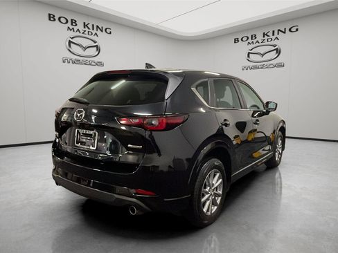 Used 2025 MAZDA CX-5 AWD 2.5 S w/ Preferred Package image 5