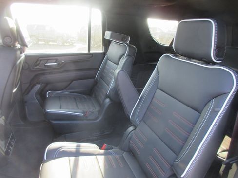 New 2026 GMC Yukon XL AT4 Ultimate image 13