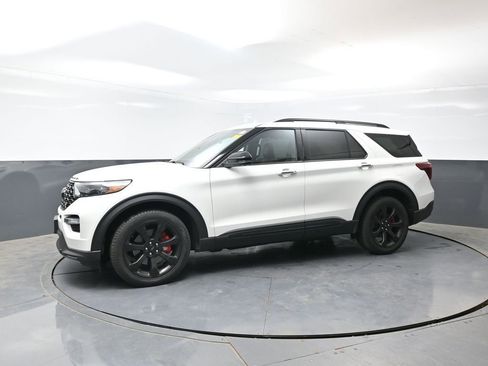 Used 2023 Ford Explorer ST w/ Equipment Group 401A AWD/4WD image 10