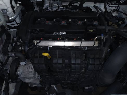 Used 2019 Dodge Journey SE w/ Connectivity Group FWD image 30
