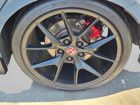 Used 2024 Honda Civic Type R image 19