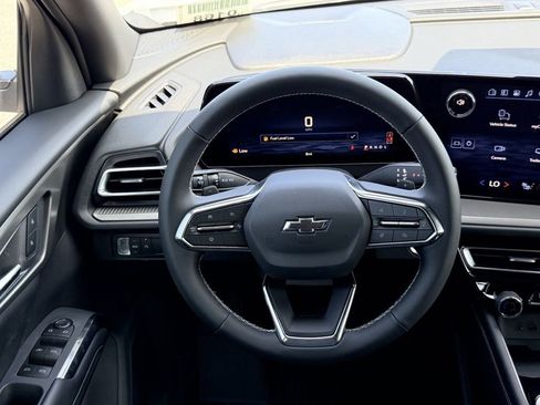 New 2026 Chevrolet Traverse LT w/ Midnight/Sport Edition image 18