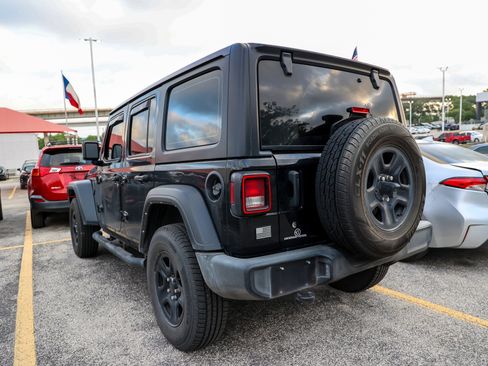Used 2022 Jeep Wrangler Unlimited Sport AWD/4WD image 10