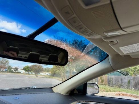 Used 2014 Lincoln MKZ Hybrid w/ Equipment Group 201A Select image 50