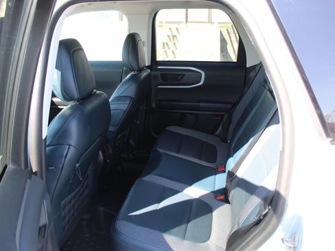 Used 2021 Ford Bronco Sport Outer Banks w/ Outer Banks Package AWD/4WD image 20