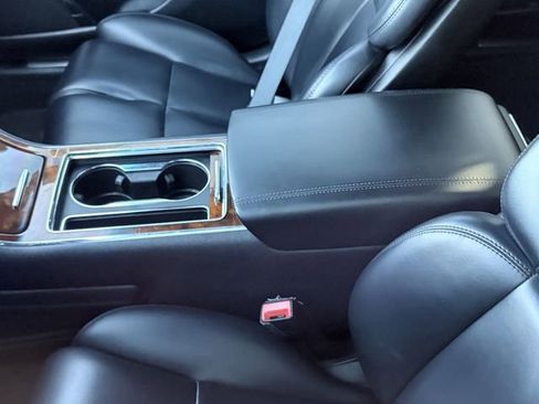 Used 2019 Lincoln Continental Premiere image 7