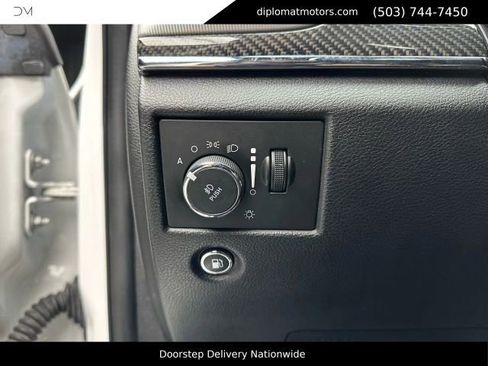 Used 2020 Jeep Grand Cherokee SRT AWD/4WD image 31