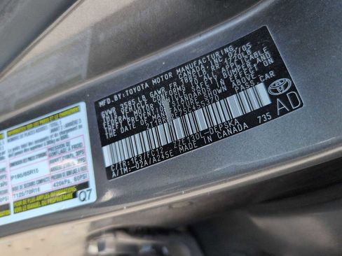 Used 2005 Toyota Corolla FWD image 28
