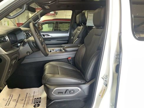 New 2026 Jeep Grand Wagoneer L 4WD image 11