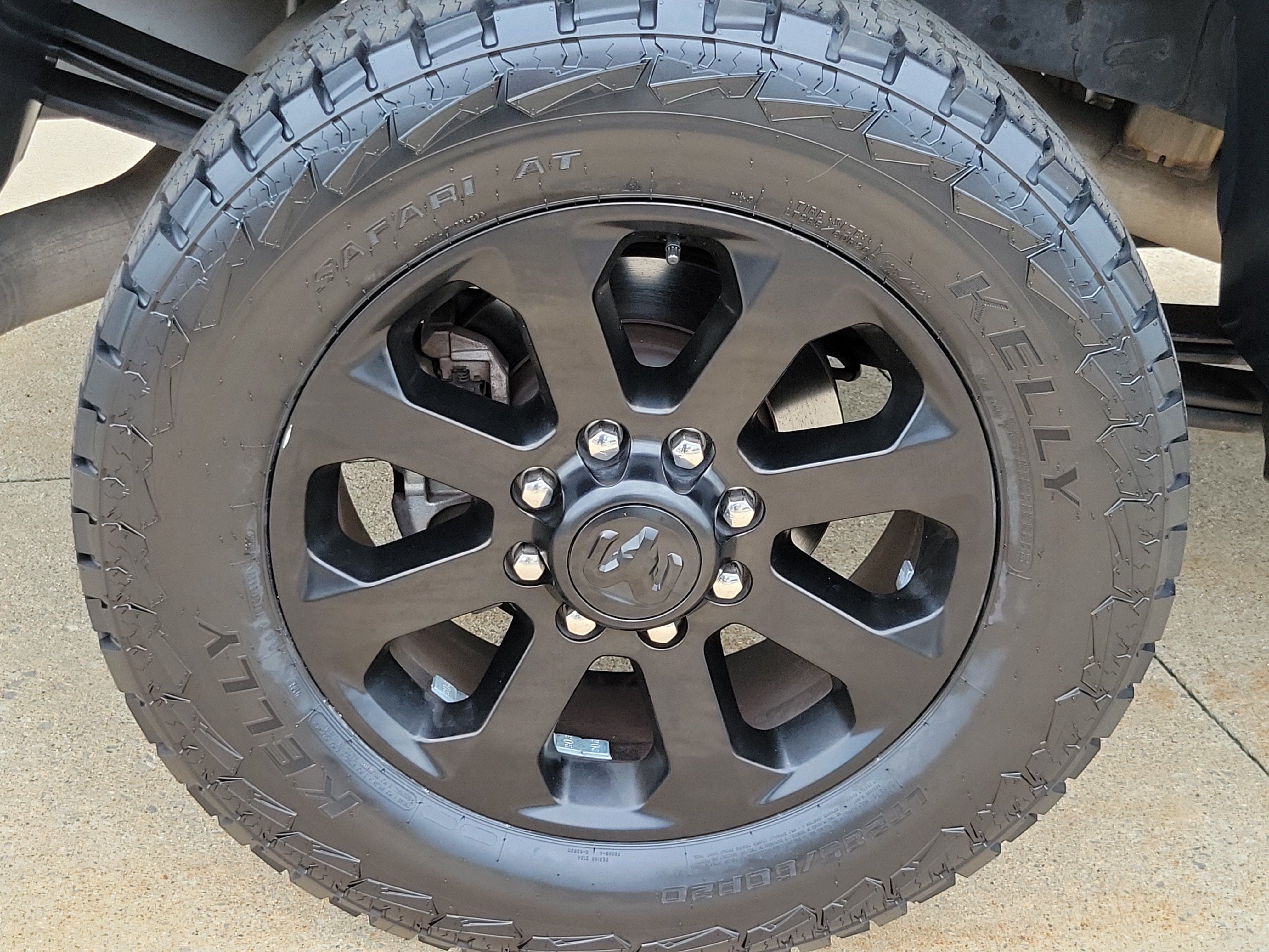 Used 2023 RAM 3500 Laramie AWD/4WD image 5