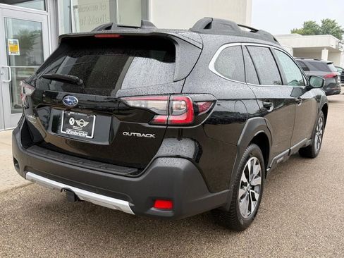Used 2025 Subaru Outback Limited w/ Popular Package #2 AWD/4WD image 3