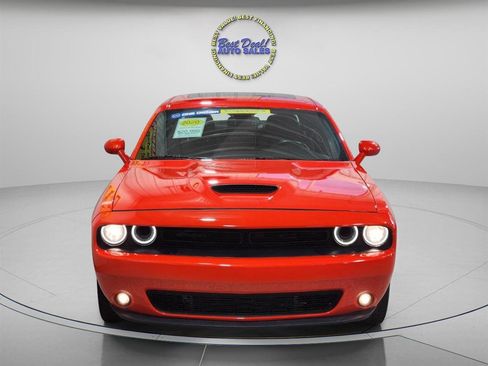 Used 2020 Dodge Challenger GT w/ Blacktop Package AWD/4WD image 9