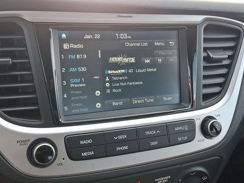 Used 2022 Hyundai Accent SEL image 17