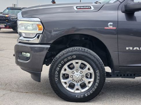 Used 2024 RAM 2500 Laramie w/ Safety Group AWD/4WD image 9