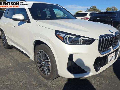 Used 2025 BMW X1 xDrive28i image 3