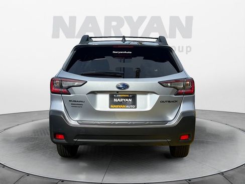 Used 2023 Subaru Outback Onyx Edition image 6