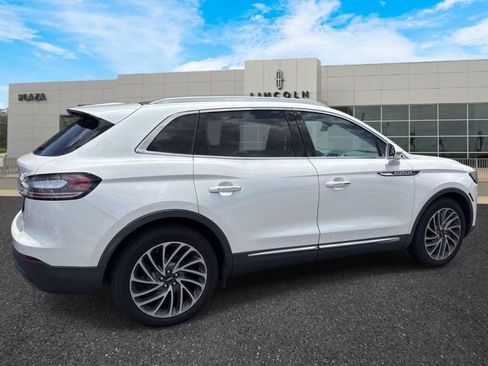 Used 2019 Lincoln Nautilus Reserve FWD image 3