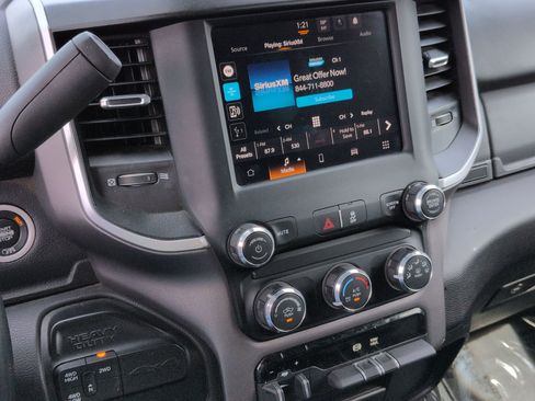 Used 2024 RAM 2500 Big Horn image 24