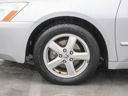 Used 2005 Honda Accord EX image 10