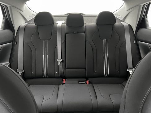 New 2025 Hyundai Elantra SEL FWD image 16