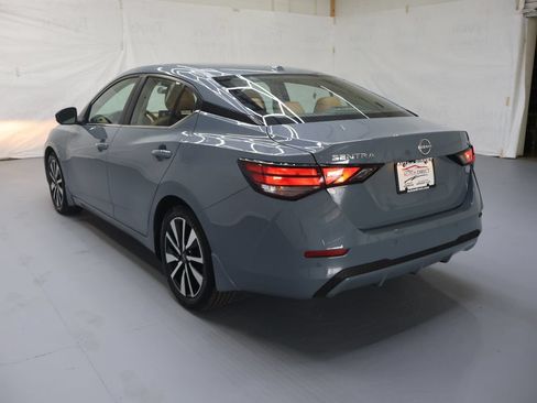 Used 2024 Nissan Sentra SV w/ SV Premium Package FWD image 5