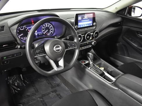 Used 2024 Nissan Sentra SV FWD image 12