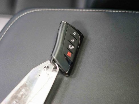 Used 2025 Lexus NX 350 AWD image 31